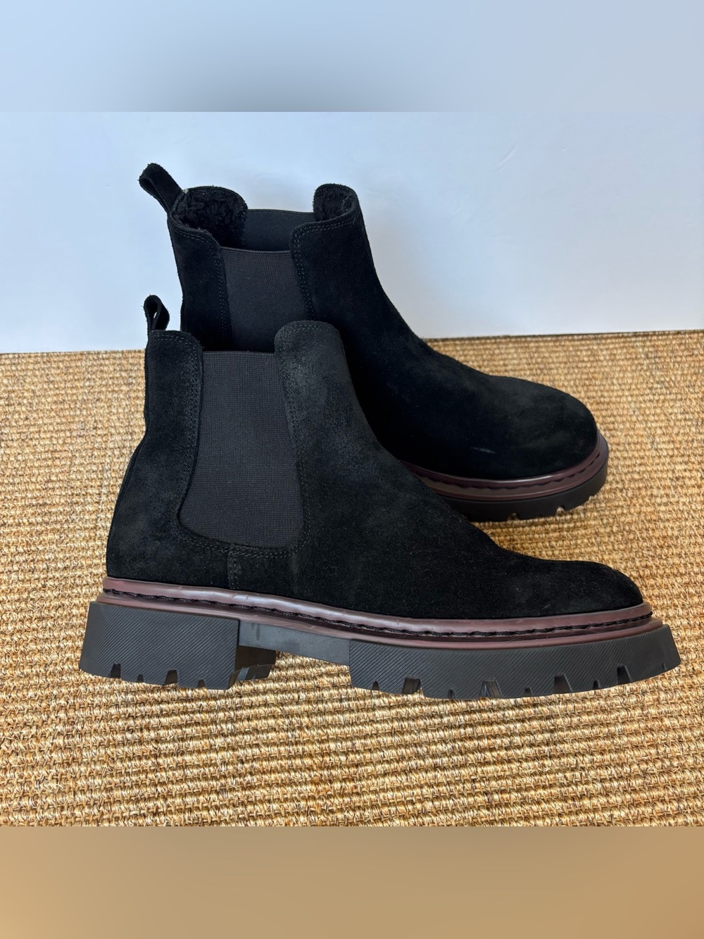 DANASSA Black Suede Leather Lug Sole Chelsea Boots Size 9 NWOB Made In Portugal